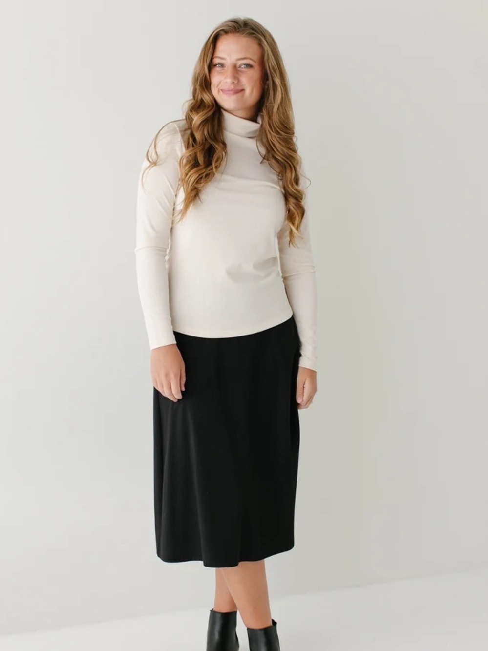 Main Street Exchange Zuri Ribbed Turtleneck Ribbed Turtleneck in Cream Size Medi